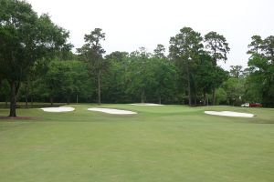 Deerwood 6th Approach